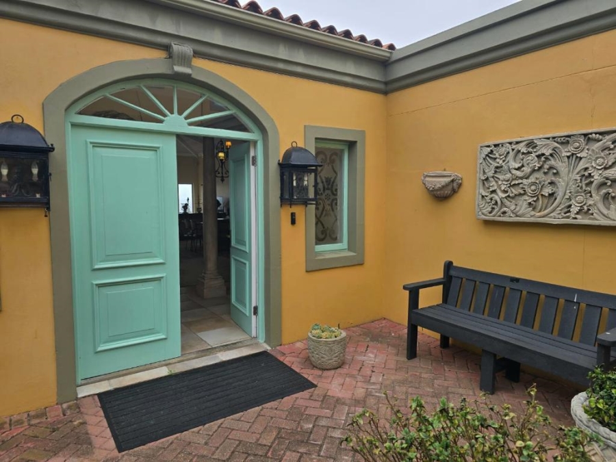 To Let 5 Bedroom Property for Rent in Lower Robberg Western Cape